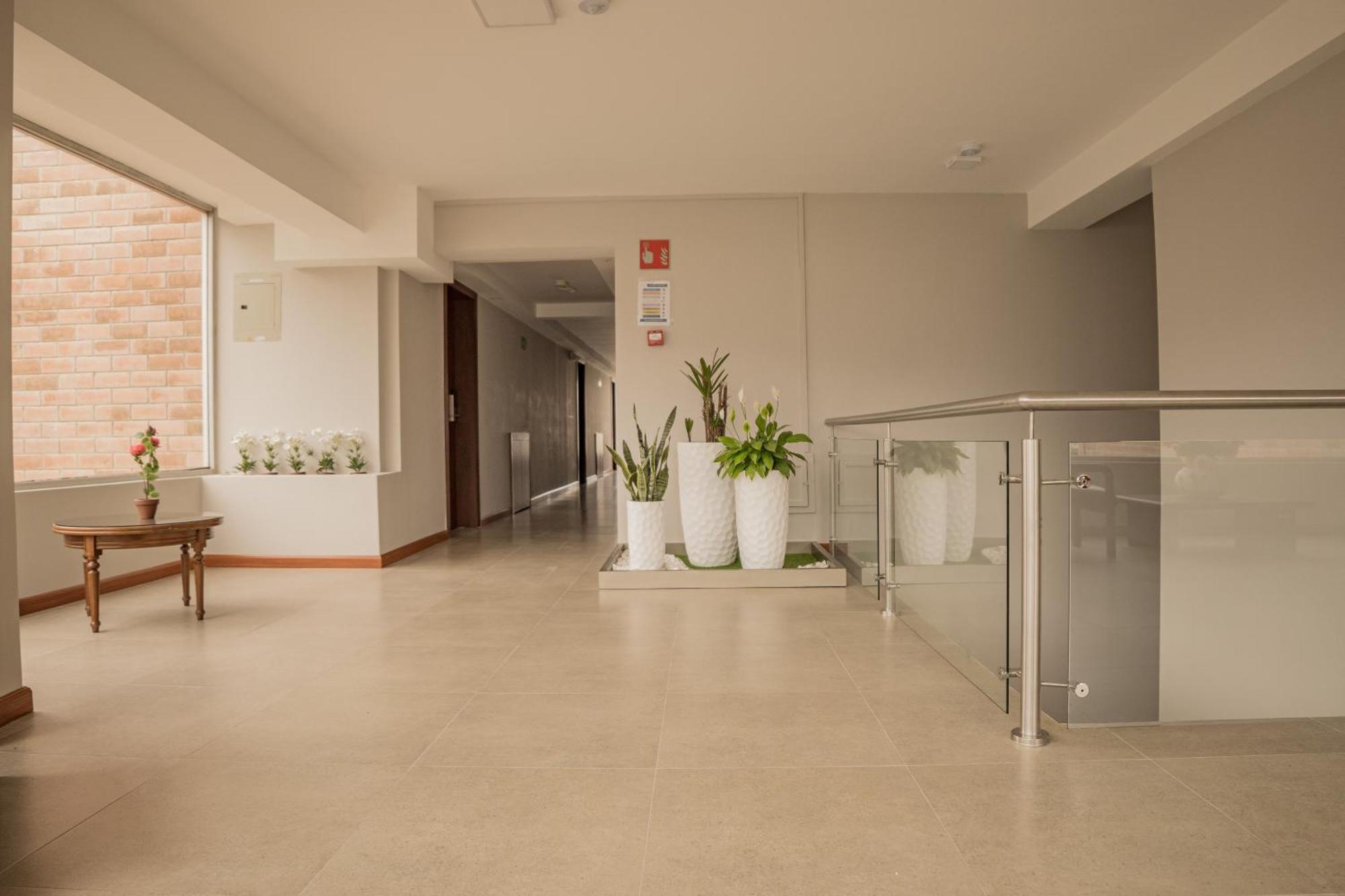 Hotel Ambato Eksteriør billede