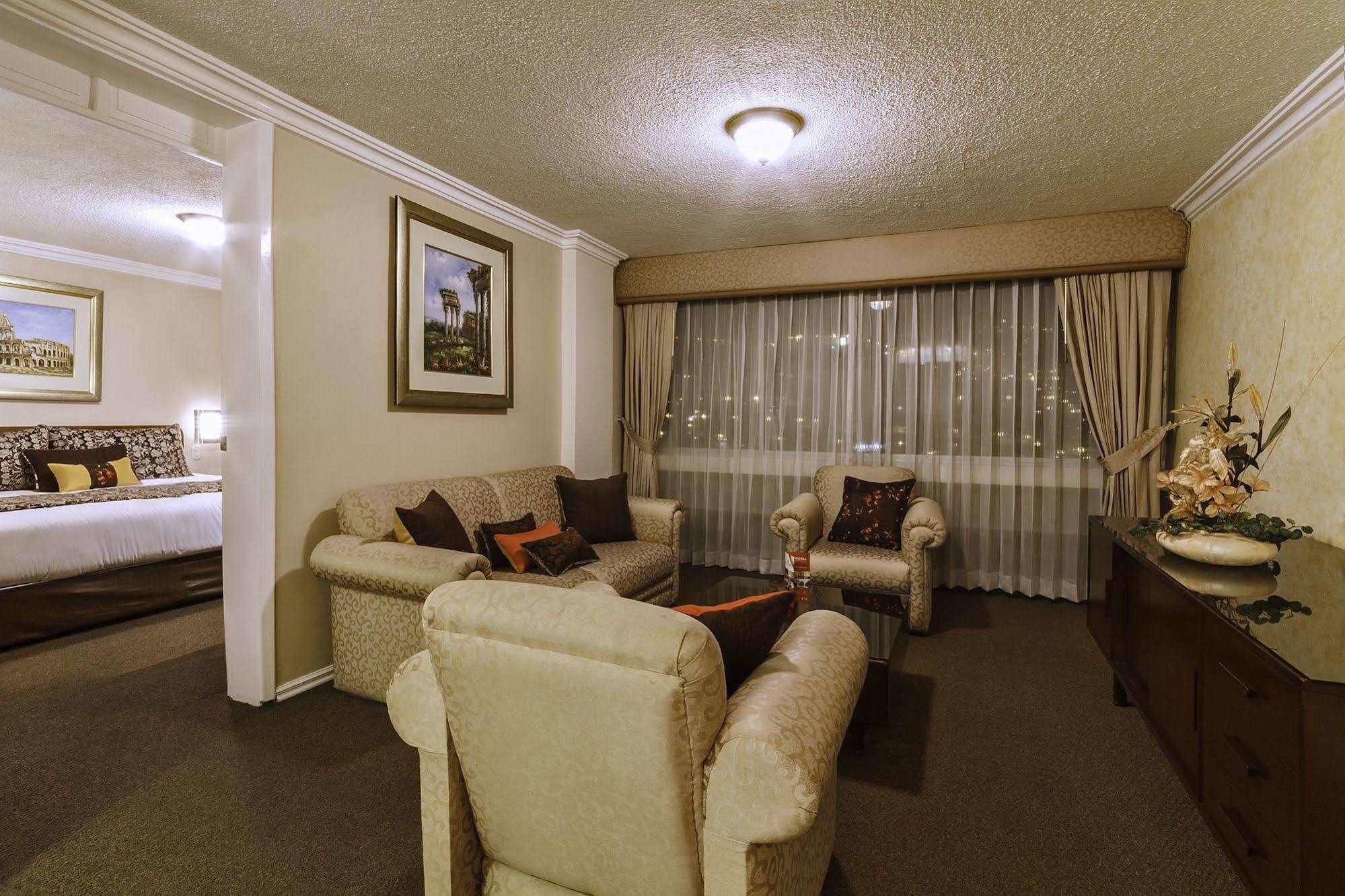 Hotel Ambato Eksteriør billede